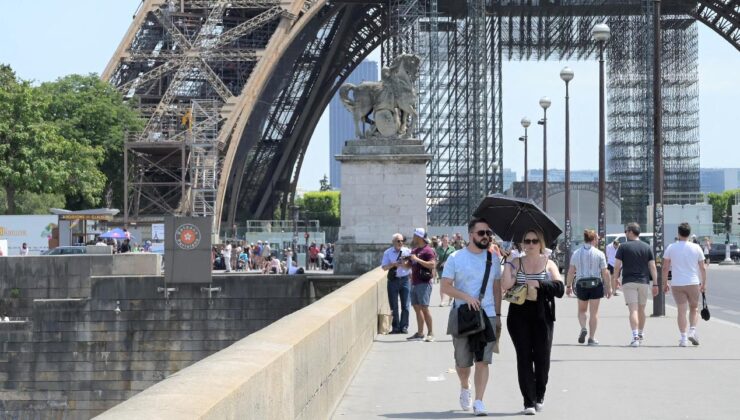 Fransa’da ağustostaki sıcak hava dalgası 400 “fazladan ölüme” neden oldu