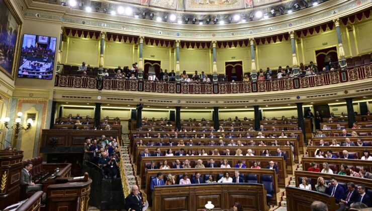 İspanya’da hükümet kurulması için Katalanlardan bağımsızlık referandumu şartı