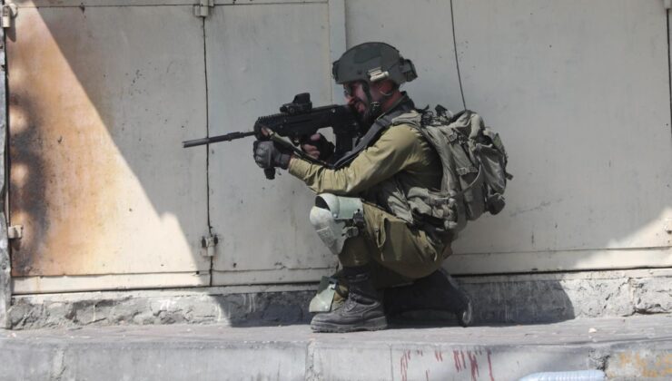 İsrail askerleri, Batı Şeria’da bir Filistinliyi öldürdü