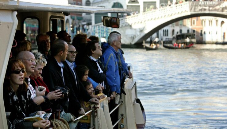 Venedik’te turistlerden giriş ücreti alınacak