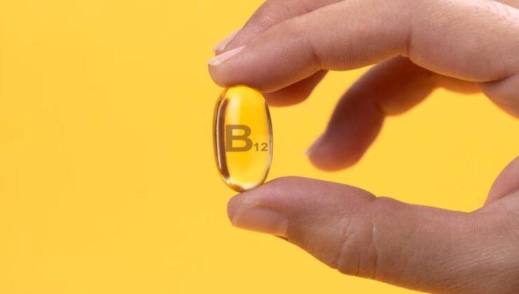 B12 vitamini düşüklüğü nelere yol açıyor?