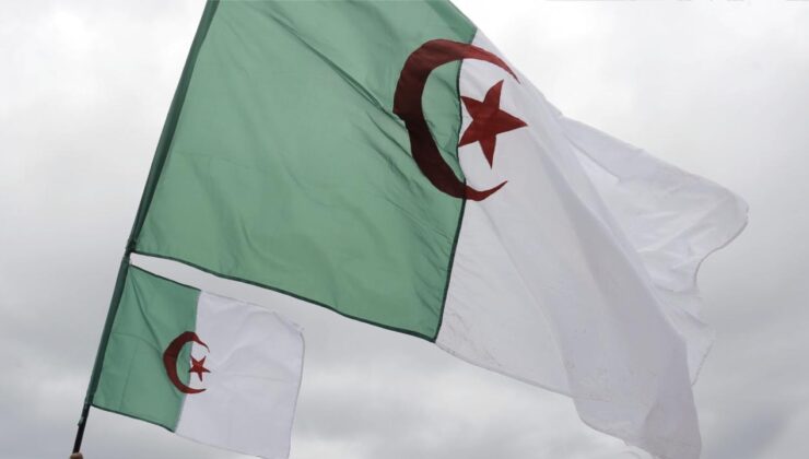 Cezayir, İsrail’e Refah’ta acilen saldırılarına son verme talebinde bulunulan karar tasarısı sundu