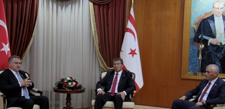 Başbakan Üstel, TC Gençlik ve Spor Bakanı Bak ile görüştü