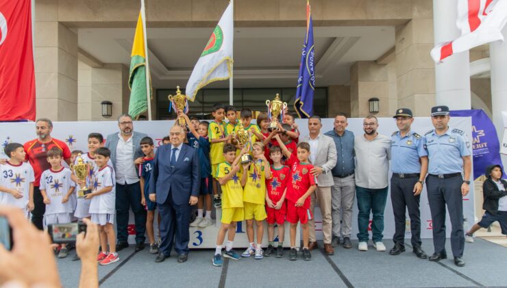 Merit Cumhuriyet Koşusu gerçekleştirildi