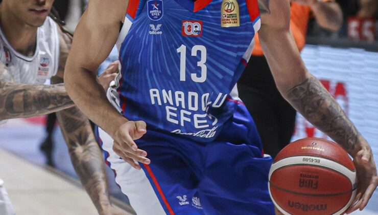 Anadolu Efes Avrupa kupalarında 822. randevuda