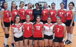 Voleybol heyecanı, dün akşam oynanan 4 karşılaşma ile başladı