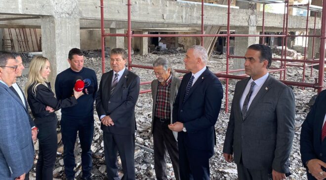 Başbakan Üstel, Işıl Mobilya ve Gürdağ Tuğla Fabrikasını ziyaret etti: “Hükümet üreticinin her zaman yanındadır”