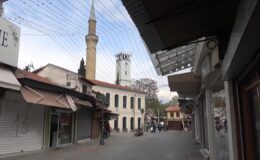 Batı Trakya Türklerinin azınlık eğitimiyle ilgili yazıya tepkileri sürüyor