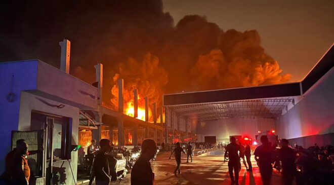 Adana’da motosiklet üretim tesisinde yangın: Müdahale ediliyor