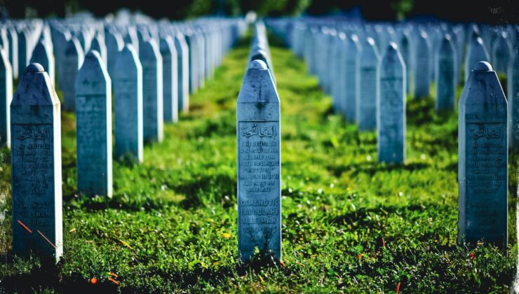 11 Temmuz “Srebrenitsa Soykırımı’nı Anma Günü” ilan edildi