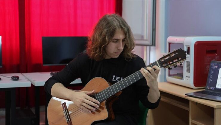Liseli gitarist, beste üreten yapay zeka modeli ile uluslararası yarışmada ödül aldı
