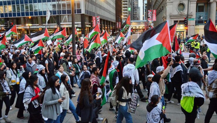 Washington’da binlerce göstericiden Biden’a Gazze konusunda “kırmızı çizgi” uyarısı