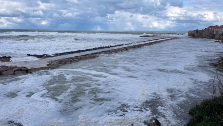 Sinop’ta bazı bölgelerde denize giriş yasağı