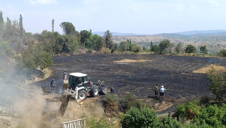 Diyarbakır’da bahçe yangını çıktı: Çıkan fırtınada 4 evin çatısı uçtu