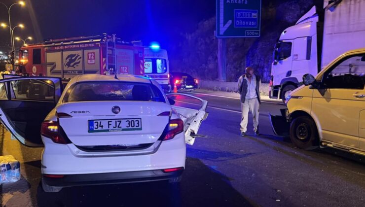 Anadolu Otoyolu’nda zincirleme trafik kazası: 5 yaralı