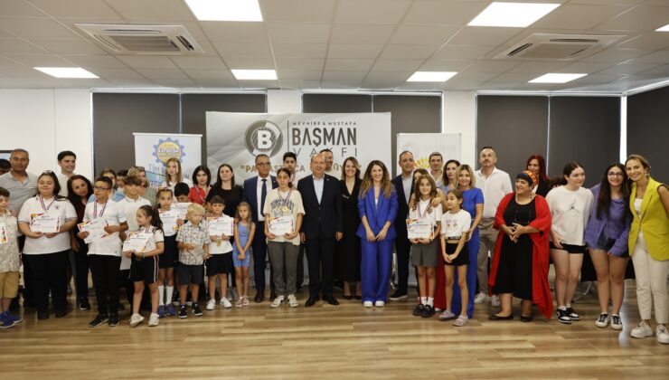 Cumhurbaşkanı Ersin Tatar, Mevhibe & Mustafa Başman Vakfı II. Dünya Çocuk Günü Resim Yarışması Sergisi ve Ödül Töreni’ne katıldı