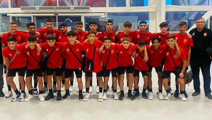 Çetinkaya U 14 takımı, İzmir’de