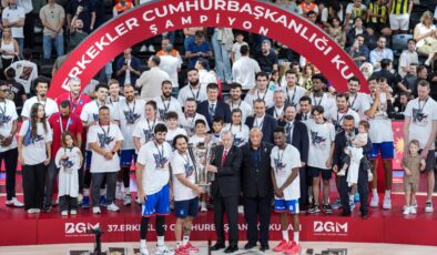 Cumhurbaşkanı Erdoğan’dan Anadolu Efes’e tebrik