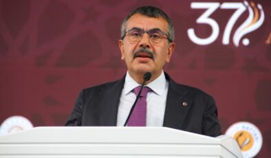 Bakan Tekin: Müfredatımızı yüzde 35 oranında hafiflettik