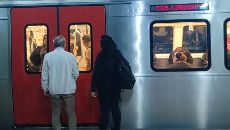 Başkentte metro hattındaki arıza nedeniyle seferler bir süre durduruldu