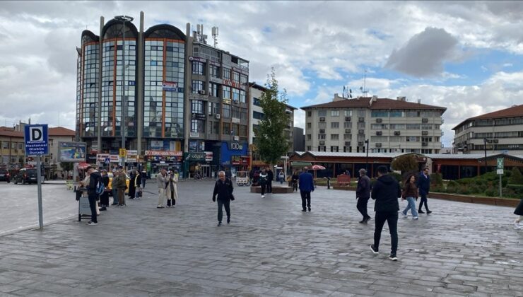 AFAD: “Sivas’taki depremlerle Malatya’daki depremin ilgisi yok, ikisi de birbirinden farklı faylar üzerinde meydana gelen depremler”