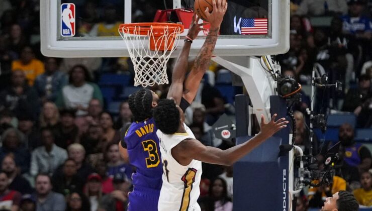 Lakers, Davis’le kazandı: 104-98