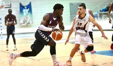 UNİ Lig’de YDÜ galip: 73-60