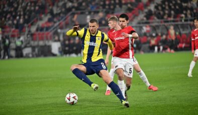 Fenerbahçe, AZ Alkmaar’a 3-1 mağlup oldu