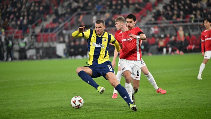 Fenerbahçe, AZ Alkmaar’a 3-1 mağlup oldu