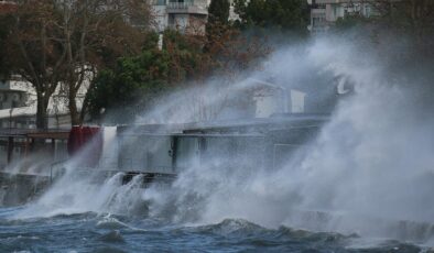 Marmara Denizi ve Ege Denizi’nin kuzeyi için ‘fırtına’ uyarısı