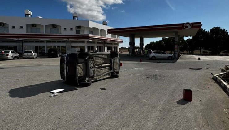 İskele-Geçitkale ana yolunda petrol istasyonunda trafik kazası