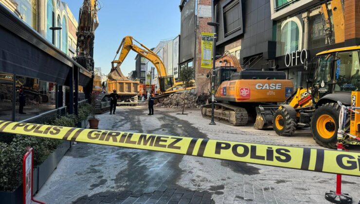 Güngören’de göçük altında kalan işçiyi kurtarma çalışmaları sürüyor