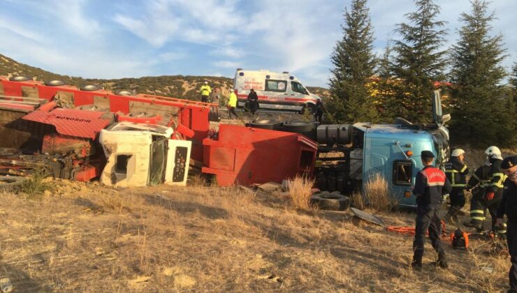 Isparta’da devrilen tırın sürücüsü hayatını kaybetti