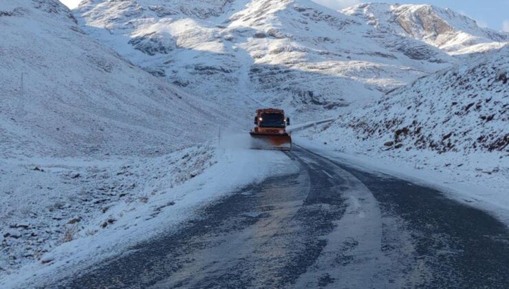 Van’da kar mesaisi erken başladı