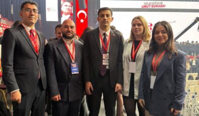 CTP Gençlik Örgütü heyeti CHP Gençlik Kolları 17. Olağan Kurultayına katıldı