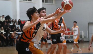 Basketbolda üç maç oynadı