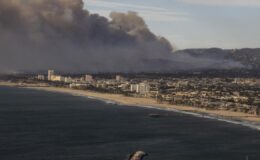 Los Angeles’ta Pacific Palisades’de tanklardaki su tükendi