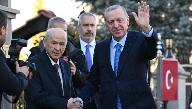 Cumhurbaşkanı Erdoğan, MHP lideri Bahçeli ile bir araya geldi