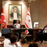 23 Nisan Ulusal Egemenlik ve Çocuk Bayramı... Öztürkler, makamını Şht. Yalçın İlkokulu öğrencisi Rana Dalay'a devretti