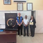 Okullara piyano ve perde bağışı...