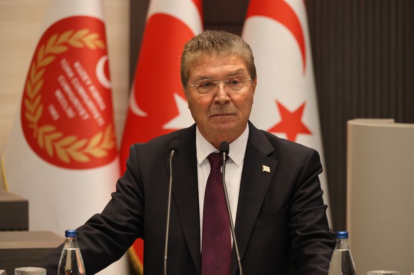 Başbakan Üstel: “Türkiye Cumhuriyeti devletimize ve halkımıza güç vermeye devam ediyor”